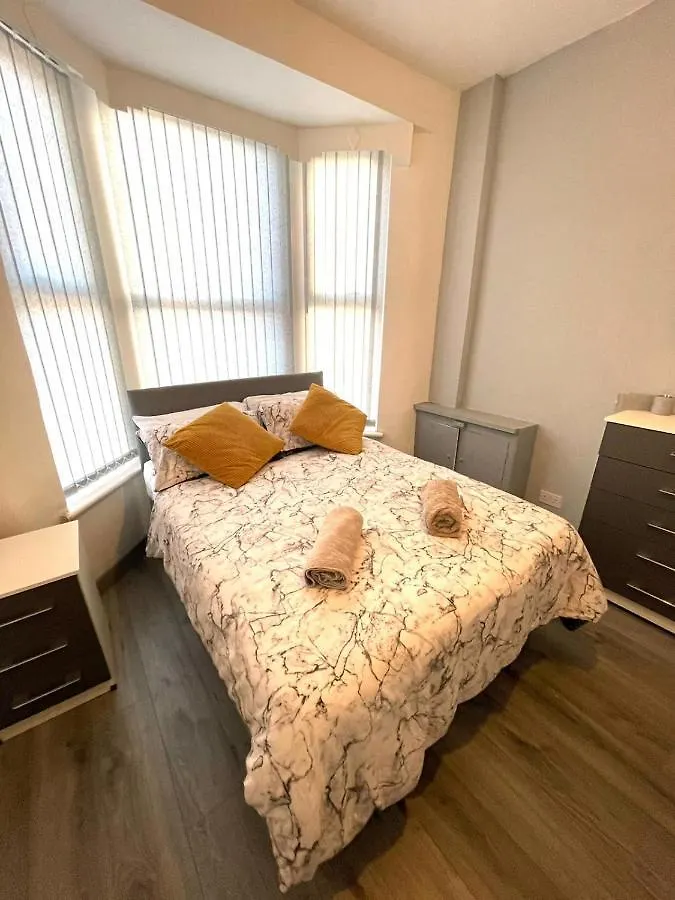 Apartment Woodcroft Short Stay Lets Liverpool