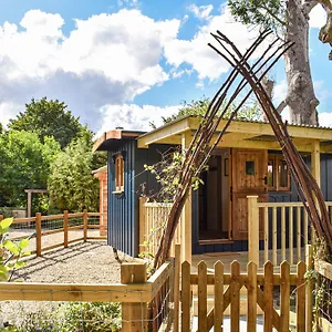 https://keldholme-shepherds-hut.yorkshirehotels.net