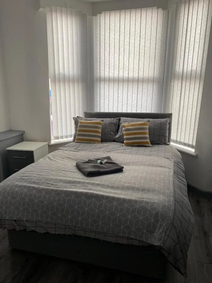 Apartment Woodcroft Short Stay Lets Liverpool